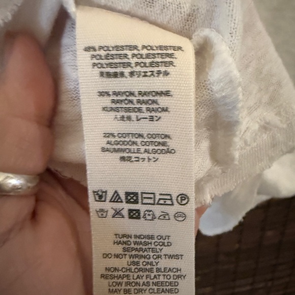 Free People Siesta Fiesta
Pullover Blouse colorway-natural white  sz Xs guc - Picture 9 of 9